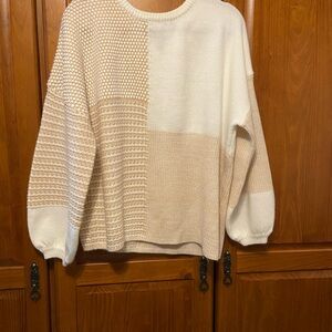 Women's Cream and‎ Tan Sweater